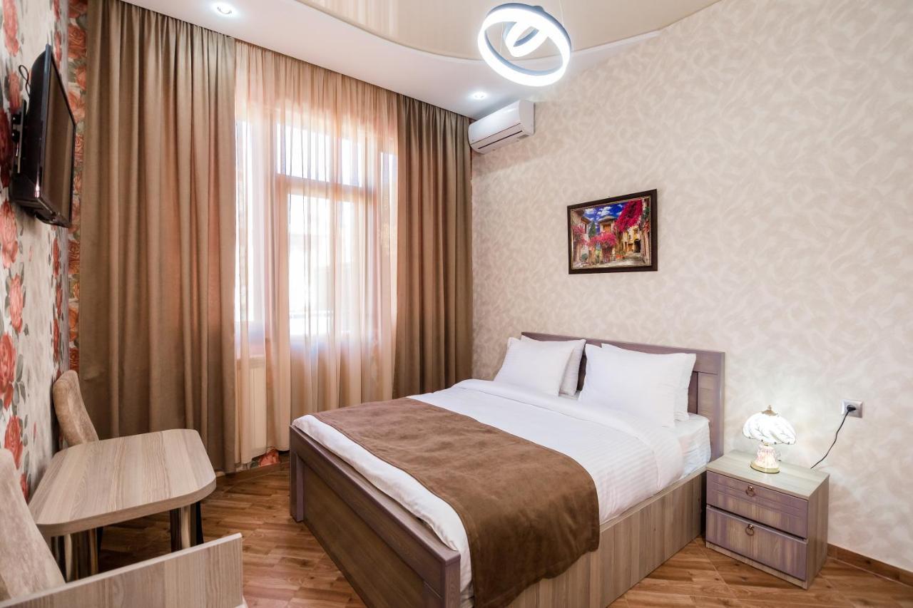George Hotel Tbilissi Extérieur photo