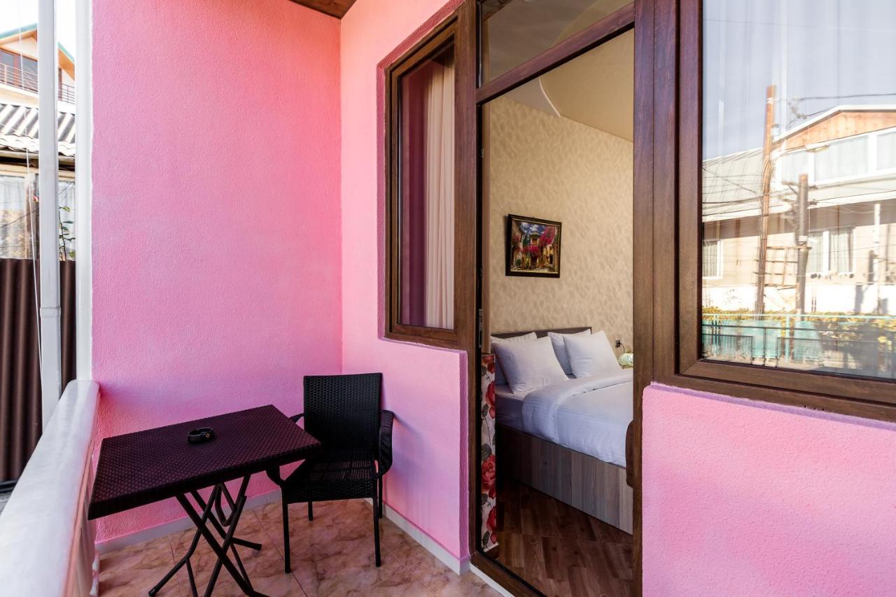 George Hotel Tbilissi Extérieur photo