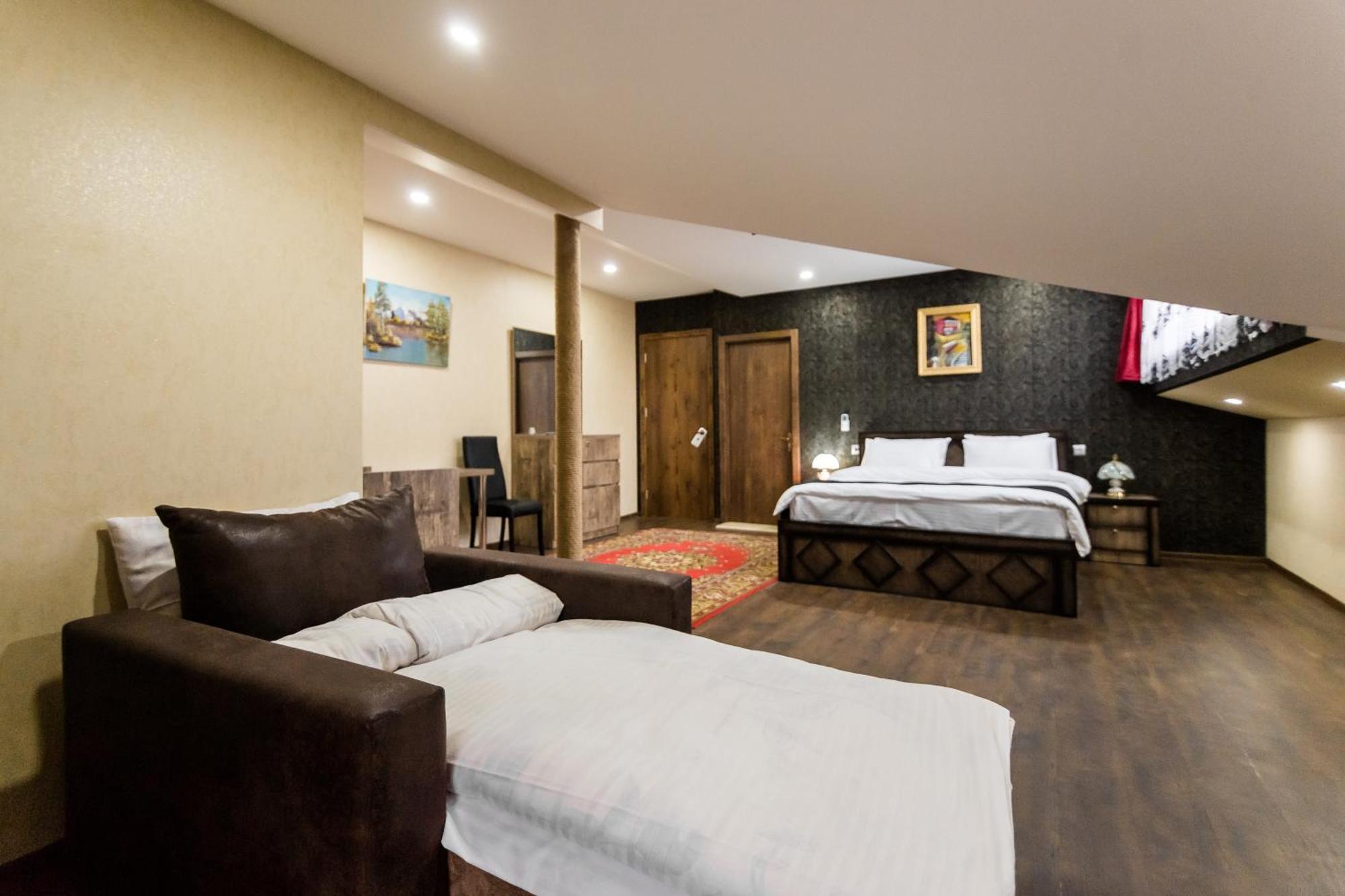 George Hotel Tbilissi Extérieur photo