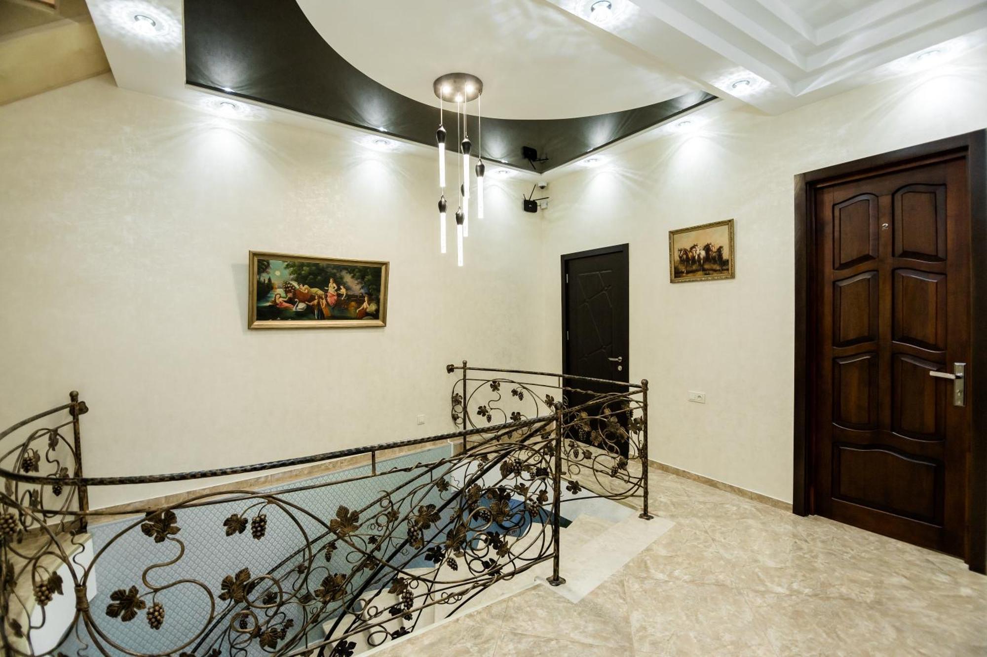 George Hotel Tbilissi Extérieur photo