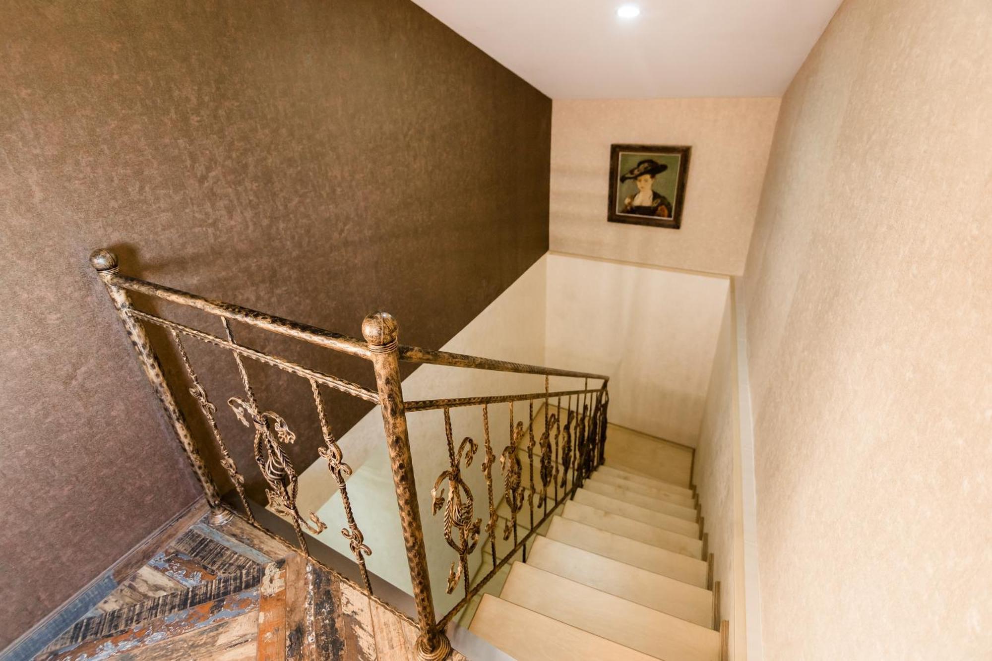 George Hotel Tbilissi Extérieur photo